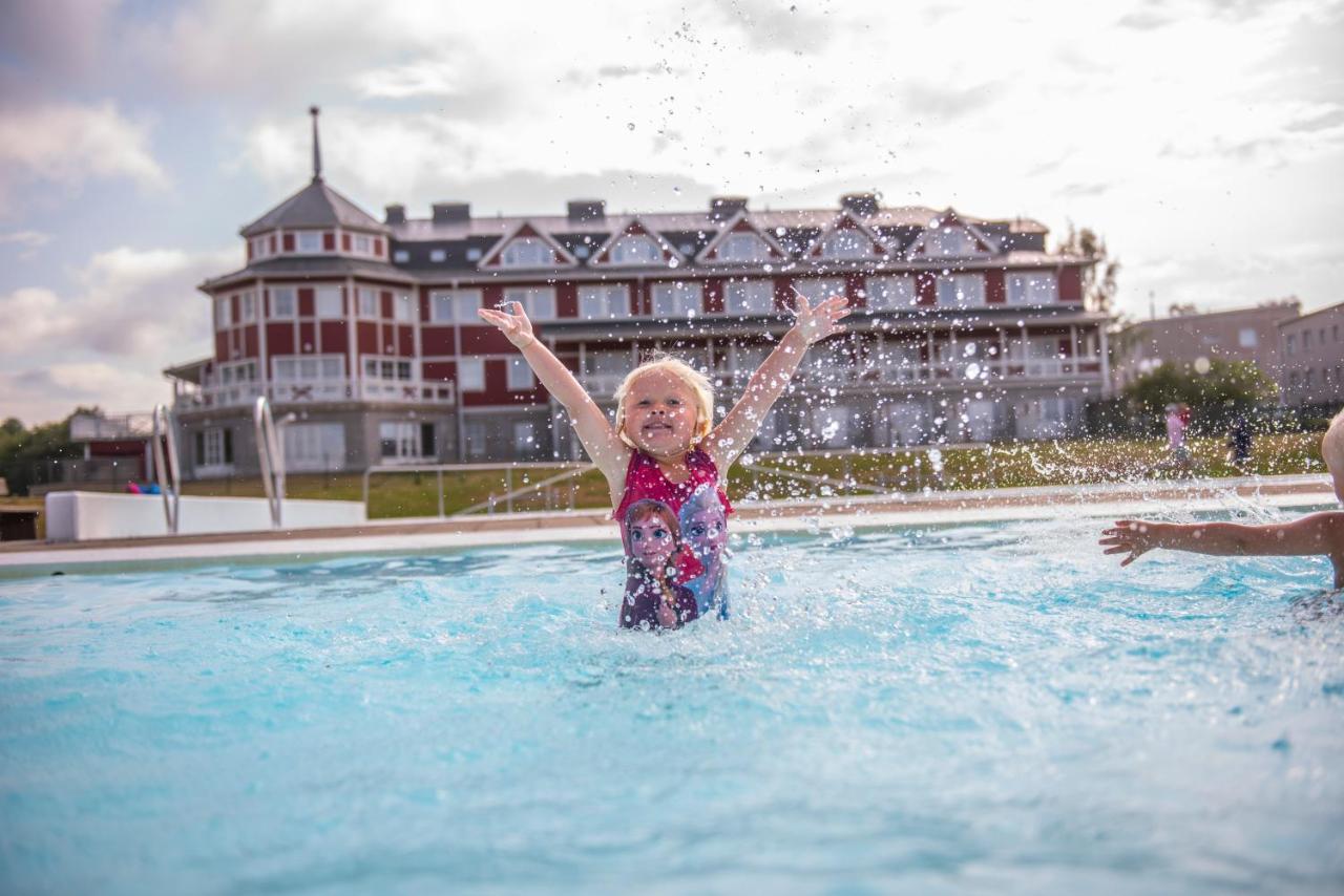 Grand Arctic Resort Överkalix Exteriér fotografie